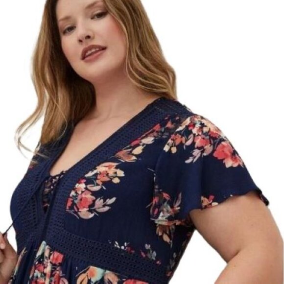 Torrid NEW 2 2X Navy Blue Coral Floral Skater Dress Gauze Short Sleeve V Neck - Picture 2 of 16